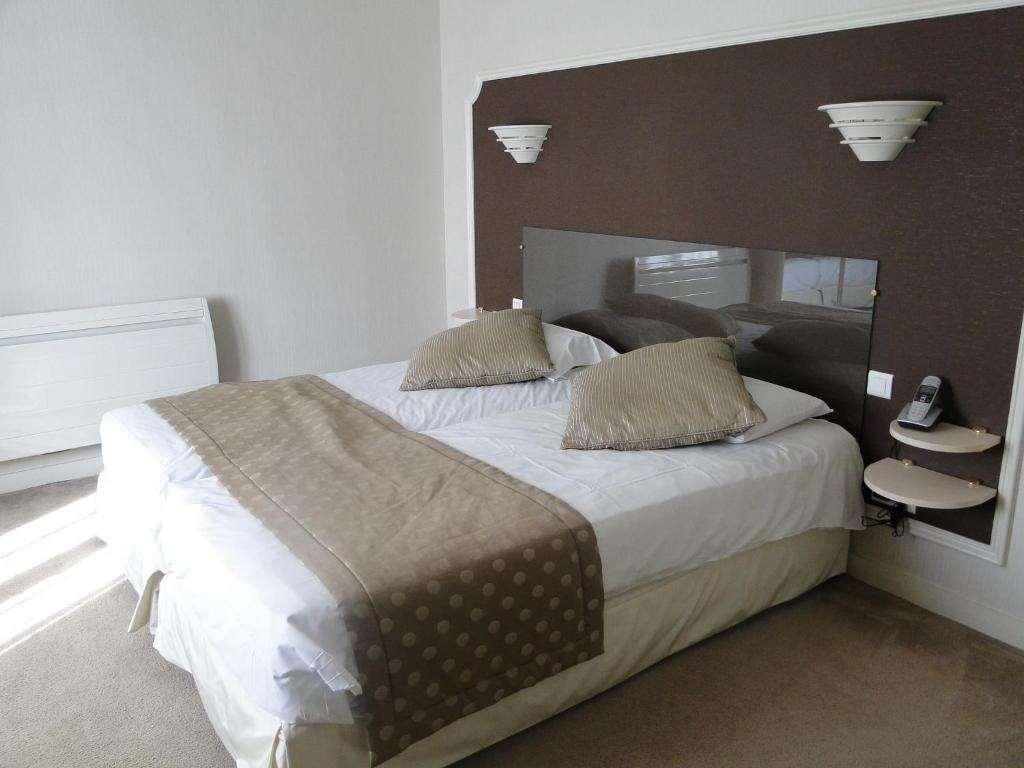 Logis Auberge Bienvenue Дуэ-ла-Фонтен Номер фото