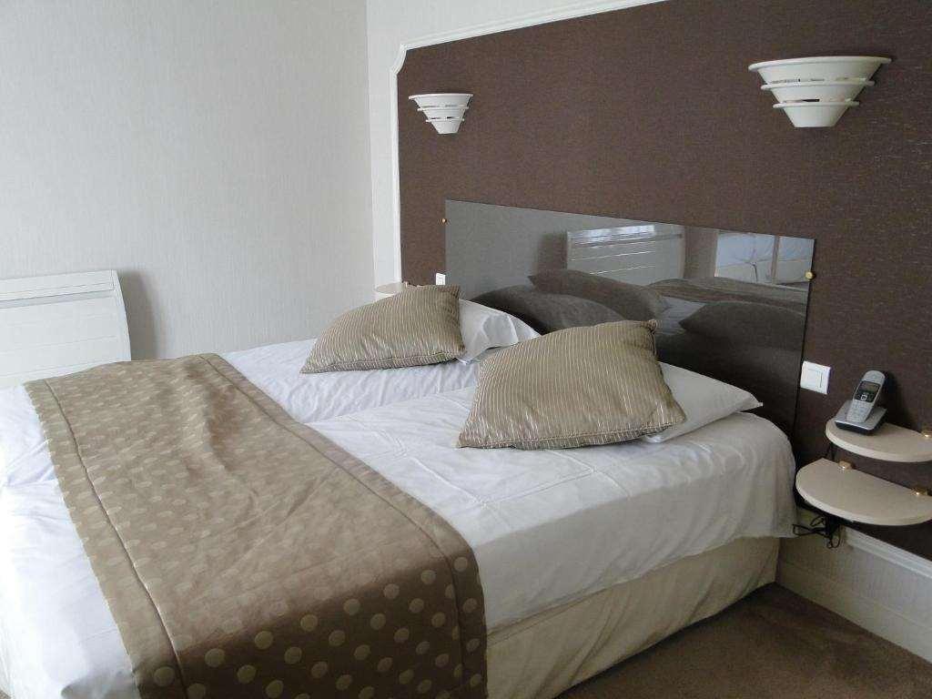 Logis Auberge Bienvenue Дуэ-ла-Фонтен Номер фото