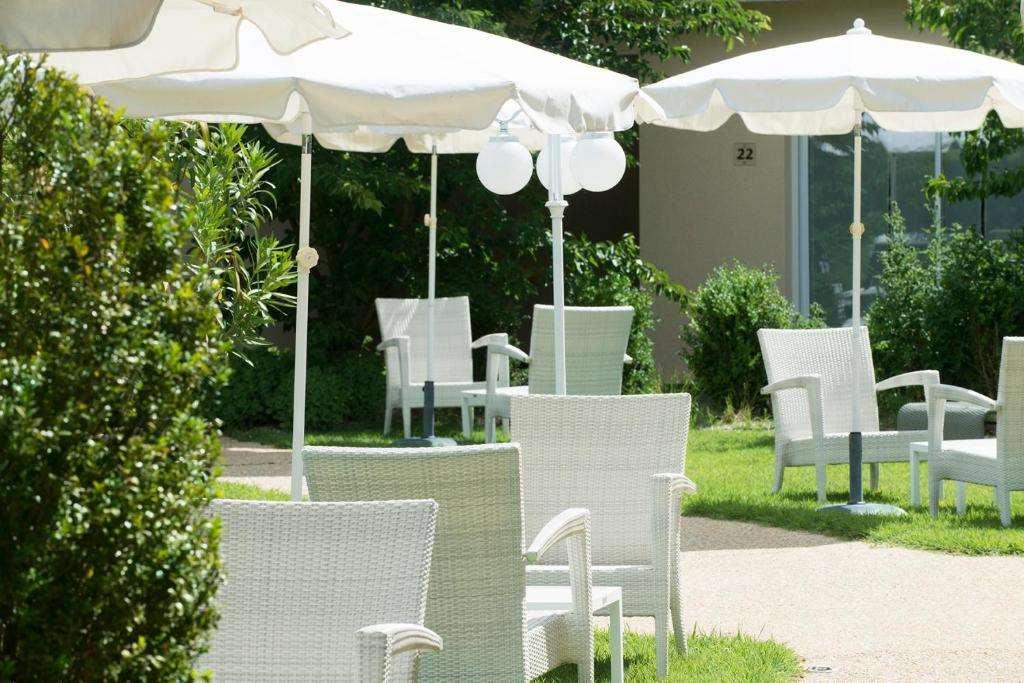 Logis Auberge Bienvenue Дуэ-ла-Фонтен Ресторан фото